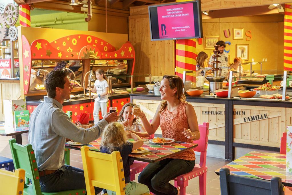 Отель Center Parcs Les Bois Francs Вернёй-сюр-Авр Экстерьер фото